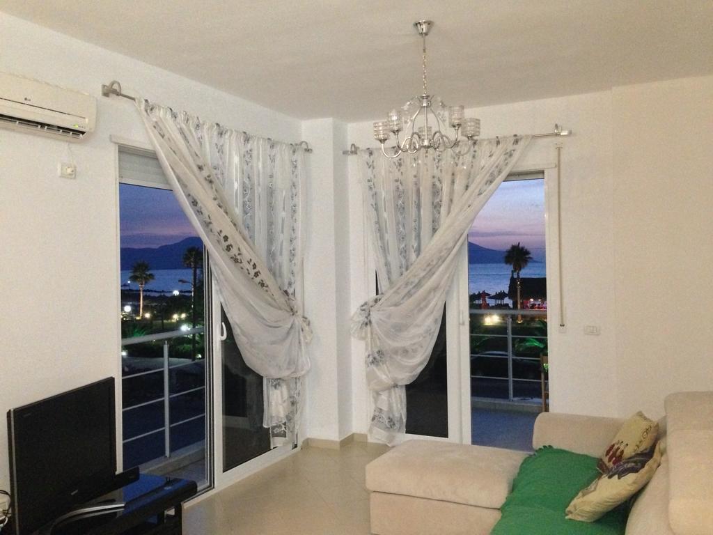 Beachfront Апартаменты